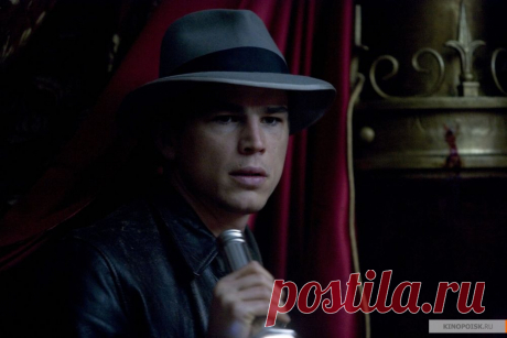 Джош Хартнетт