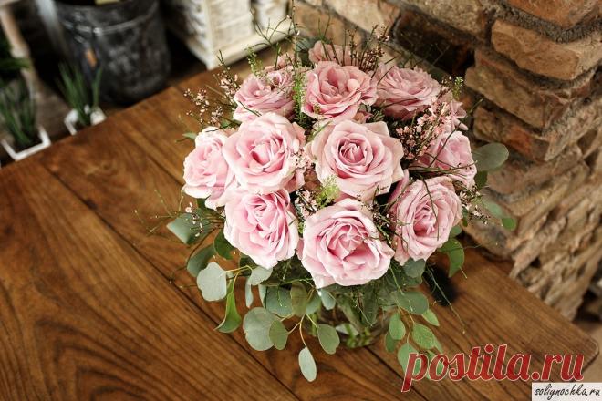Букет невесты из розовых роз, фото на тему 