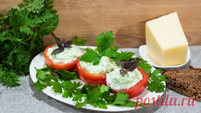 Красиво, вкусно, полезно – помидоры, фаршированные нежным творогом, ароматной зеленью, сыром и пикантным чесноком!
Всем кто не знает, что приготовить на ужин, рекомендую сделать бесподобно вкусную...
Читай дальше на сайте. Жми подробнее ➡