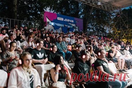 «Яндекс Плюс» впервые организует «Плюс Дачу» в Санкт-Петербурге. Сервис «Яндекс Плюс» впервые организует «Плюс Дачу» в Санкт-Петербурге на борту корабля. Мероприятия пройдут с 27 июня по 11 июля. В программе предусмотрено более 50 активностей, среди которых — выступления Favlav и Kito Jempere, круиз с актрисой Ириной Старшенбаум, мастер-классы и кинопоказы.