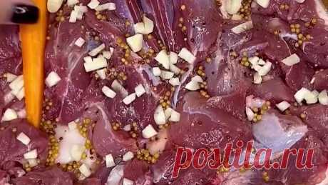 Мясо по этому рецепту станет идеальной заменой колбасе