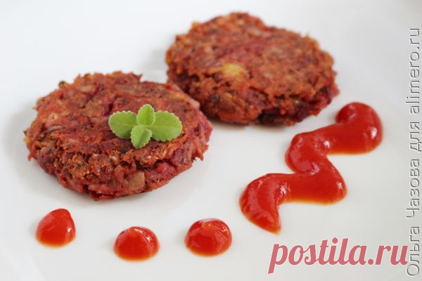 👌 Котлетки чечевичные со свеклой - постно и вкусно, рецепты с фото Чечевичные котлеты — замечательные заменители мясных. Они понравятся вегетарианцам и тем, кто соблюдает Великий Пост. Эти котлетки содержат в себе большое количество растительного...
