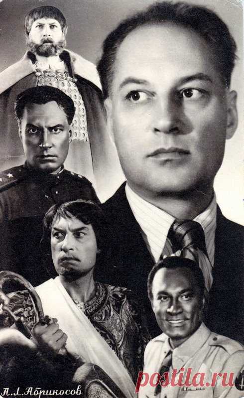 Андрей Абрикосов
- 14 ноября, 1906
 • 20 октября 1973