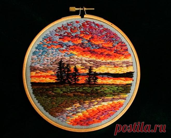 Вышивка гладью пейзажей от Jura Gric - lovelypuppets.ru Такие реалистичные и одухотворенные пейзажные вышивки от Jūra Gric (Каунас, Литва). Вышивальщице всего 23 года. Jūra Gric пишет: «У меня всегда была страсть к текстильному искусству. Хотя я только что закончила Академию художеств, где моим главным предметом была масляная живопись, я научилась объединять эти различные формы искусства в одну технику — живопись иглой. Это техника […]