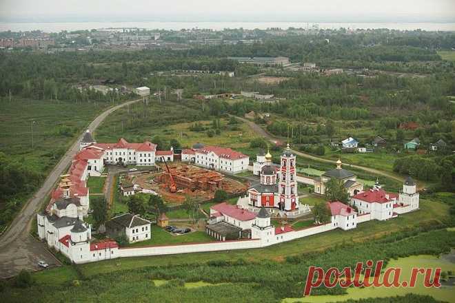 Троице-Сергиев Варницкий монастырь