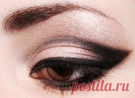 Макияж для увеличения глаз: основное правило