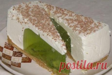 Торт-желе из сметаны и киви / Кулинарная песочница