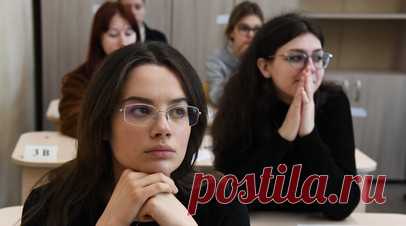 Собянин: московские школьники смогут сдать демонстрационный экзамен. Мэр Москвы Сергей Собянин рассказал, что учащиеся столичных школ могут сдать демонстрационный экзамен и получить дополнительные баллы при поступлении в вузы. Читать далее