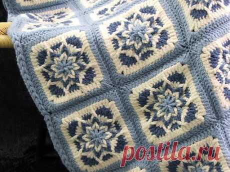 PDF Pattern - AMAZING STAR Afghans - 4 Crochet Starburst Designs - Square,Lg Square,Round,Hexagon. Fun To Make Show Stopper Afghans! PLEASE NOTE: This is a PDF pattern. Once payment has been made you will be able to instantly download to your computer. If youd rather have this pattern mailed to your home, please go to my store and purchase the Amazing Star Afghans leaflet that includes shipping. Its the one that shows front cover as 1st photo. =] ~~~~~~~~~~~~~~~~~~~~~~~~~~...