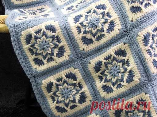 PDF Pattern - AMAZING STAR Afghans - 4 Crochet Starburst Designs - Square,Lg Square,Round,Hexagon. Fun To Make Show Stopper Afghans! PLEASE NOTE: This is a PDF pattern. Once payment has been made you will be able to instantly download to your computer. If youd rather have this pattern mailed to your home, please go to my store and purchase the Amazing Star Afghans leaflet that includes shipping. Its the one that shows front cover as 1st photo. =] ~~~~~~~~~~~~~~~~~~~~~~~~~~...