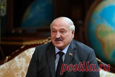 Лукашенко рассказал о предложении Украины заключить пакт о ненападении. Украинская сторона предлагает Белоруссии заключить пакт о ненападении. Об этом рассказал белорусский президент Александр Лукашенко. При этом он отметил, что Запад не отказывается от своих планов относительно Белоруссии, а на Украине ведется подготовка экстремистов и боевиков.