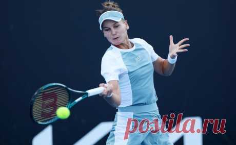 Россиянка проиграла 156-й ракетке мира на старте турнира WTA в Абу-Даби. Третья ракетка России Вероника Кудерметова в первом круге неожиданно уступила британке Хезер Уотсон