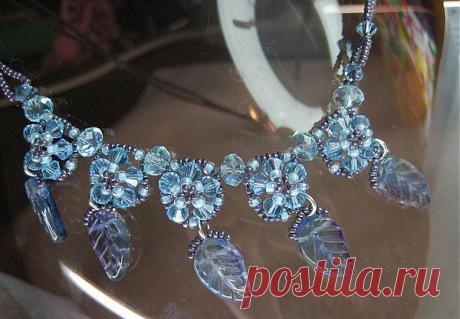 Как сплести колье из бисера &quot;Незабудка&quot;
