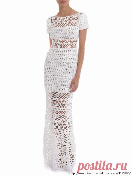 Платье от бразильского дизайнера Lilly Sarti.