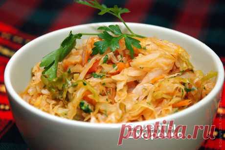 Тушеная капуста без мяса