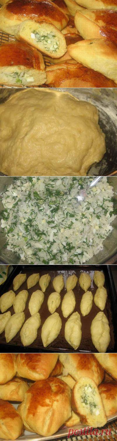 Пирожки с рисом и яйцом.