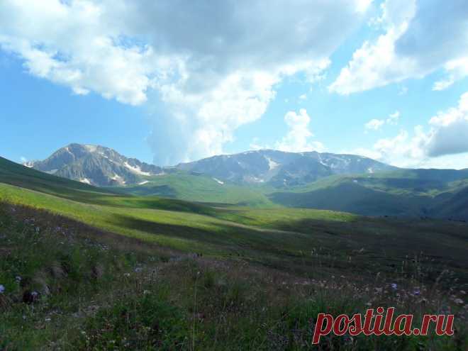 Крутится плавно колесо сансары (Иван Серенький) / Стихи.ру