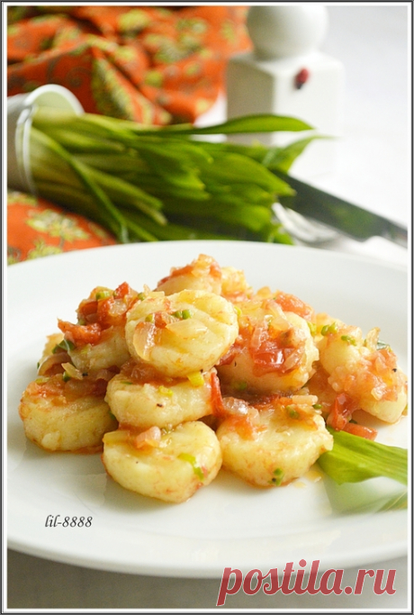Картофельные постные клецки с овощами и черемшой. рецепт с фотографиями