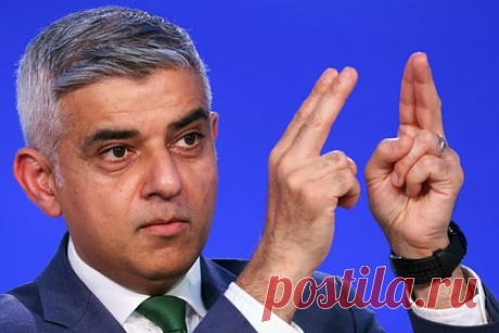 Ущерб британской экономике от Brexit оценили. Мэр Лондона Садик Хан оценил в 178 миллиардов долларов (140 миллиардов фунтов стерлингов) ущерб британской экономике, нанесенный Brexit. Указав на потерю двух миллионов рабочих мест по всей стране, включая 290 тысяч в ее столице, он заявил о намерении призвать правительство срочно восстановить отношения с Евросоюзом.