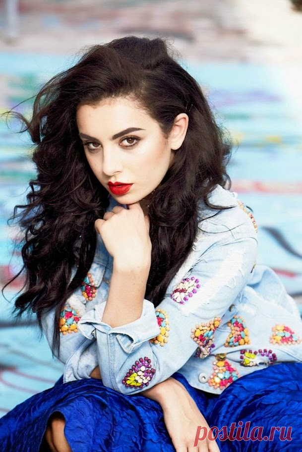 Чарли Экс Си Экс (Charli XCX) в фотосессии Бена Уотса (Ben Watts) для журнала Seventeen Magazine (ноябрь 2014)