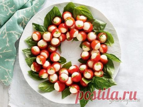 Праздничные закуски: «Новогодняя капрезе»