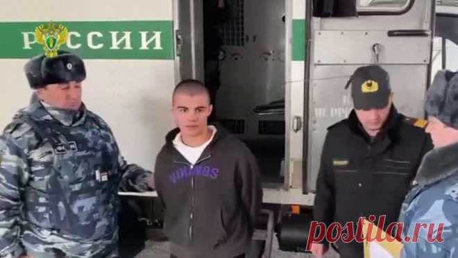 Азербайджан выдал России лидера треш-блогеров, нападавших на петербуржцев. Азербайджанская сторона экстрадировала обвиняемого в нападениях на петербуржцев Турала Мамедова в Россию. Об этом сообщает Генпрокуратура России. На территории РФ молодого человека привлекут к ответственности по нескольким статьям, в том ...