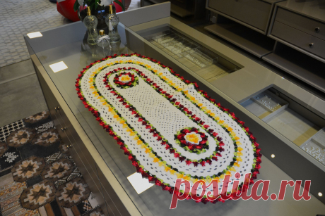 Trilho de Mesa Flores Oferecer os melhores produtos e o melhor atendimento aos nossos milhares de clientes, no Brasil e no exterior