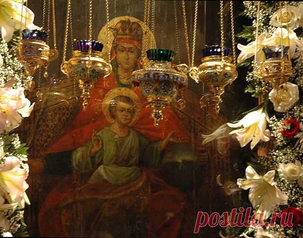 ДЕРЖАВНАЯ ИКОНА БОЖИЕЙ МАТЕРИ
