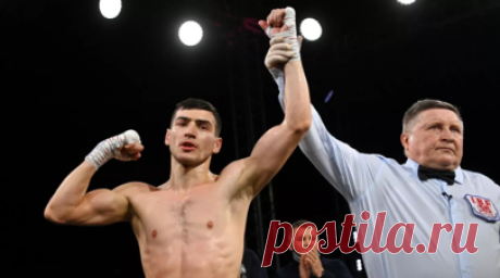 Агрба одержал досрочную победу над Саруханяном на турнире в Екатеринбурге. Российский боксёр Харитон Агрба нанёс досрочное поражение своему соотечественнику Ваге Саруханяну в поединке в полусредней весовой категории на турнире RCC Boxing Promotions в Екатеринбурге. Читать далее