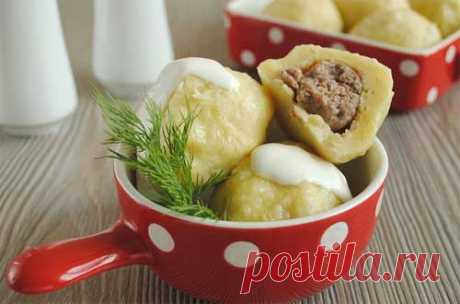 Картофельные клецки с мясом.