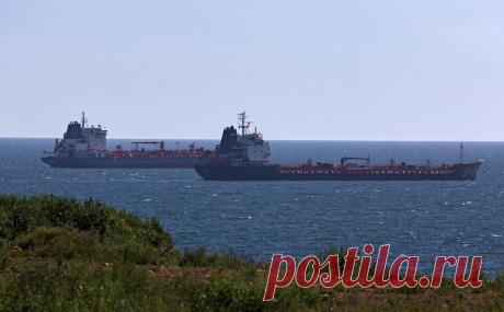 Минэнерго назвало варианты страхования перевозок нефти на фоне санкций. По словам министра энергетики России Николая Шульгинова, в ответ на международные санкции власти изучают возможность создания собственной компании для страхования морских перевозок нефти