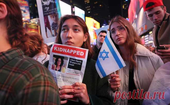 CNN узнал, что США добились от Израиля отсрочки операции в Газе. Отсрочка наземной операции позволит освободить больше захваченных ХАМАС заложников и оказать помощь сектору Газа, считают власти США, передает CNN