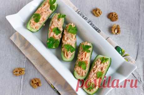 Огурцы, фаршированные орехами - пошаговый рецепт с фото на Повар.ру