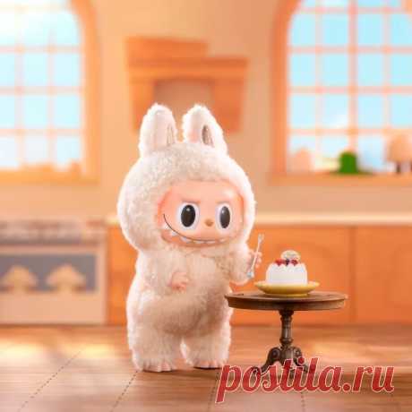 Labubu SOYMILK 
Нежность со вкусом соевого молока!
Встречайте Labubu SOYMILK из коллекции Exciting Macarons — персонажа, созданного, чтобы растопить сердца. Его молочно-кремовая палитра, мягкие текстуры и задумчивый взгляд будто передают вкус утреннего спокойствия и уютного тепла.

Labubu в этом образе — воплощение нежности и гармонии. Он словно только что вынырнул из ванны с соевым молоком и облачился в воздушное настроение. Отличный выбор для тех, кто ценит пастельную эс...