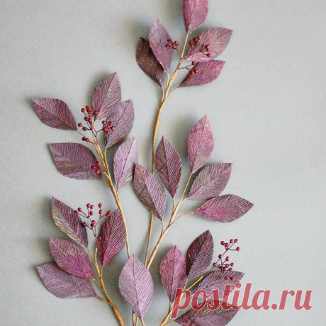 Red seeded eucalyptus... I love it! #paperflowers #papereucalyptus #crepepaperflowers #craft #handmade