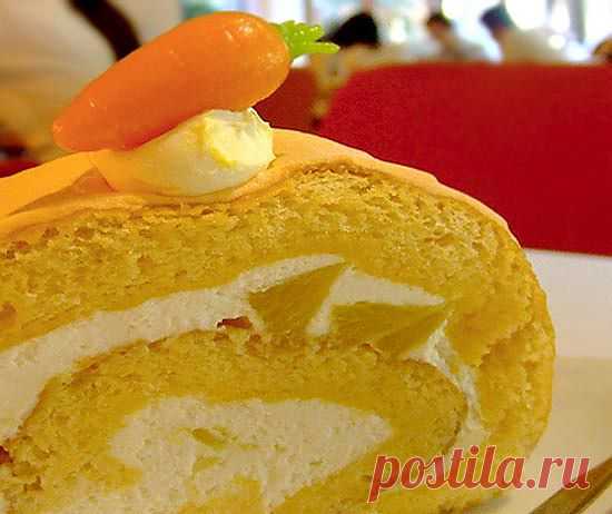 Морковный рулет с абрикосовым кремом.
