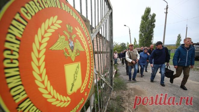 В Красноярске журналистку приговорили к принудительным работам после заявления военкома. В Красноярске журналистку местного издания Евгению Шелковникову обвинили в применении насилия к военкому, ей грозит три года принудительных работ. Об этом сообщило издание "НГС24 - новости Красноярска", корреспонденткой которого ...