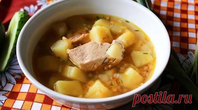 Гречневый суп с курицей. |
