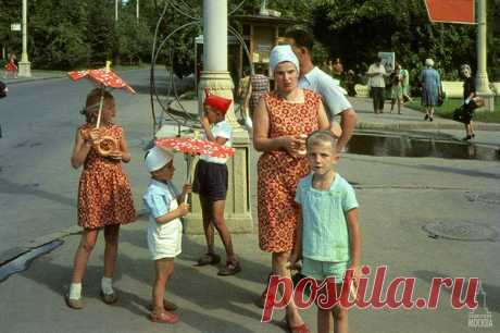 Москва 60-х в цвете / Назад в СССР / Back in USSR