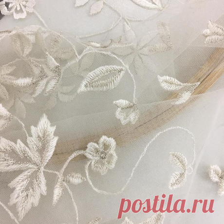 New light and airy beginnings fit for a fabulous sunny Monday...
#embroidery #floral #design #vines and #leaves #madebyhand #beading #threadwork #artisanal #bridal and #fashion #dressmaking #craftsmanship