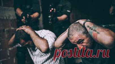 Муфтий: захватившие заложников в ИК-19 радикалы не имеют отношения к исламу. Радикалы, захватившие заложников в ИК-19 под Волгоградом, не имеют отношения к исламу, и никаких переговоров с ними не должно было вестись. Об этом заявил муфтий Волгоградской области Бата Кифах Мохамад. Читать далее