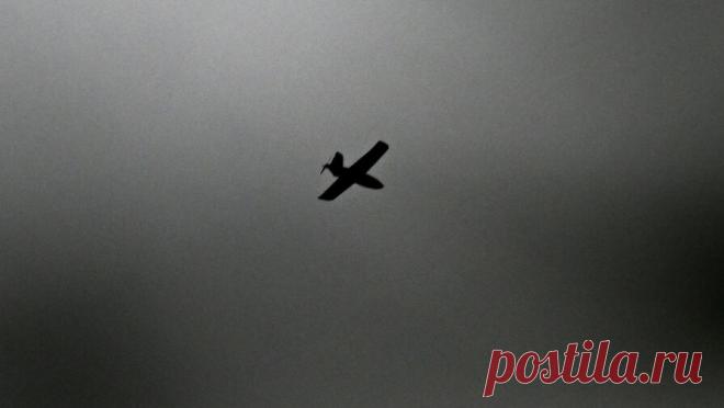 Власти Воронежской области назвали число сбитых за ночь беспилотников. Губернатор Воронежской области Александр Гусев сообщил в своем Telegram-канале, что в небе над Воронежем и одним из районов области были уничтожены девять беспилотников. "Минувшей ночью дежурными силами ПВО (Противовоздушной ...