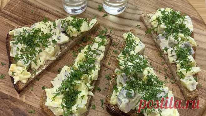 Мурманский салат с селедкой