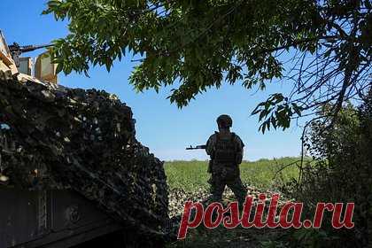 В украинских Измаиле и Рени произошли взрывы. В Измаиле и Рени в Одесской области произошли взрывы. Об этом сообщает «Страна.ua». Других подробностей на данный момент не приводится. Ранее ночью в Одесской области объявляли воздушную тревогу. Ранее сообщалось, что ВСУ за прошедшие сутки 47 раз обстреляли территорию ДНР.