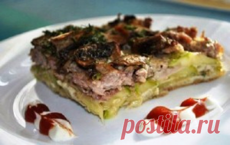 Кабачковый пирог с мясом и грибами