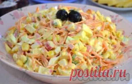 Салат с морковью по-корейски и крабовыми палочками "Валерия" - рецепт с фото Хочу предложить вам рецепт очень вкусного салата с морковью по-корейски и крабовыми палочками "Валерия". Готовится за считанные минуты. Ну аж если у Вас гости на пороге, то этот рецепт яркого, аппетитного и очень вкусного салата точно для Вас. Ингредиенты