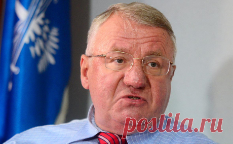 Гаагский трибунал предъявил новые обвинения сербскому националисту Шешелю. Международный остаточный механизм для уголовных трибуналов (ранее Международный трибунал по бывшей Югославии, МТБЮ) обвинил националиста, лидера Сербской радикальной партии Воислава Шешеля в неуважении к суду.