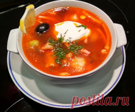 Солянка ресторанная (вариант с грибами)