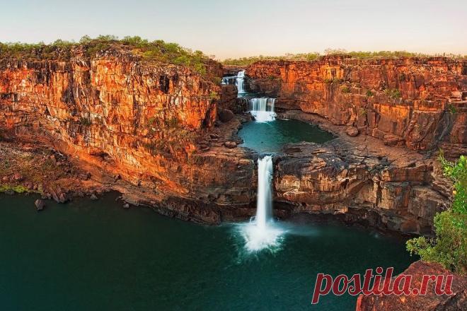 Многоуровневый водопад