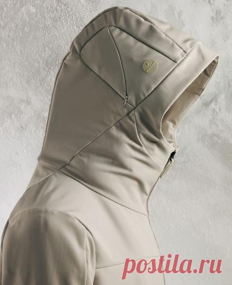 Focus｜ALLTERRAIN｜DESCENTE｜DIA 2450 AIR INFLATOR HOODED JACKET 抜群のストレッチで着用快適性・運動追随性に優れ、裏起毛加工を施した生地【エアリートランスァーWARM】を採用したソフトシェルジャケット。特徴は、フード内部にエアーポンプを…